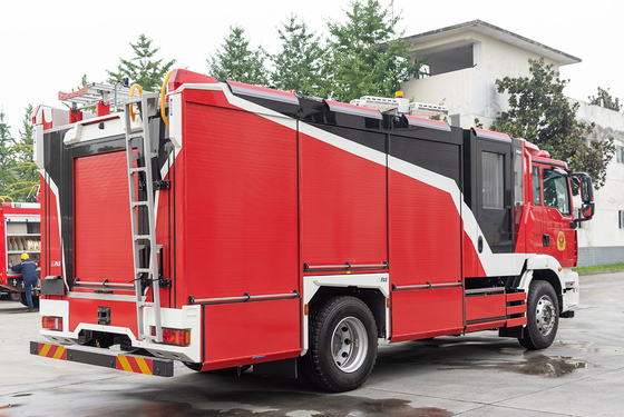 Sinotruk Sitrak Υδροφούσκας Πυροσβεστικό φορτηγό τιμή Εξειδικευμένο όχημα Κίνα εργοστάσιο